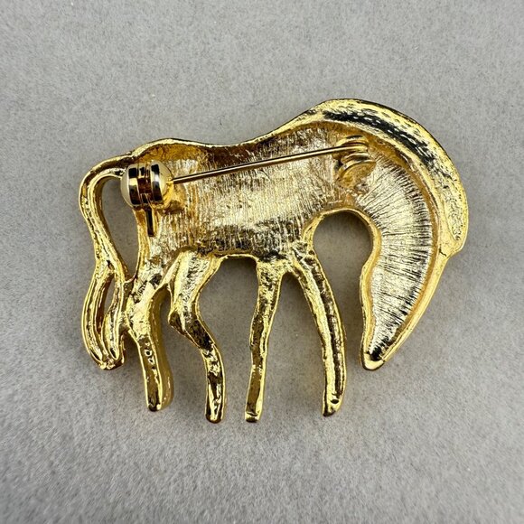 Vintage Gold-Toned Abstract Horse Brooch Pin Modern Design Elegant Animal Jewelr - Picture 4 of 5